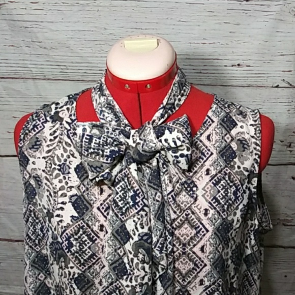 Sami & Jo Geometric Neck Tie Blouse Sz L - Picture 4 of 8